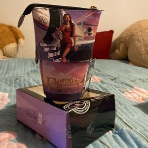 Standing make up bag.